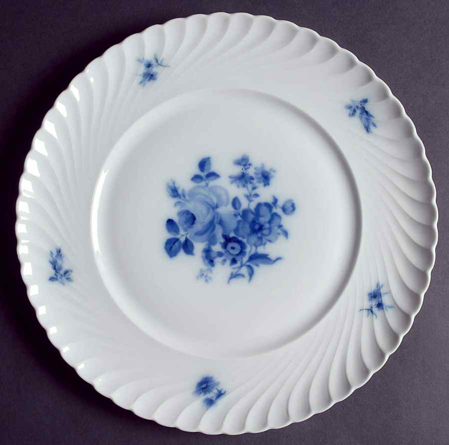Copenhagen Rose Dinner Plate by Royal Tettau-1