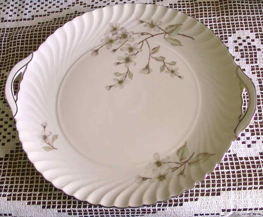 Dogwood (Platinum Trim) Handled Cake Plate by Royal Tettau-1