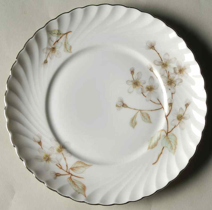 Dogwood (Platinum Trim) Bread & Butter Plate by Royal Tettau-1