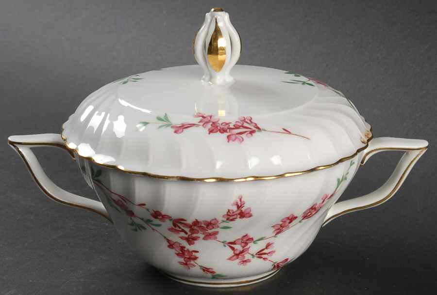 Heather Sugar Bowl & Lid by Royal Tettau-1
