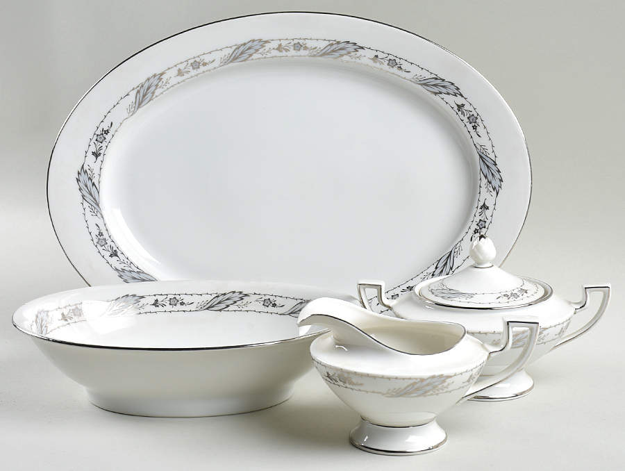 Heritage 5 Piece Hostess Set by Royal Tettau-1