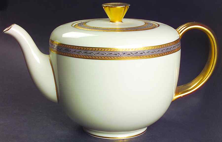 Kingsmere Teapot & Lid by Royal Tettau-1