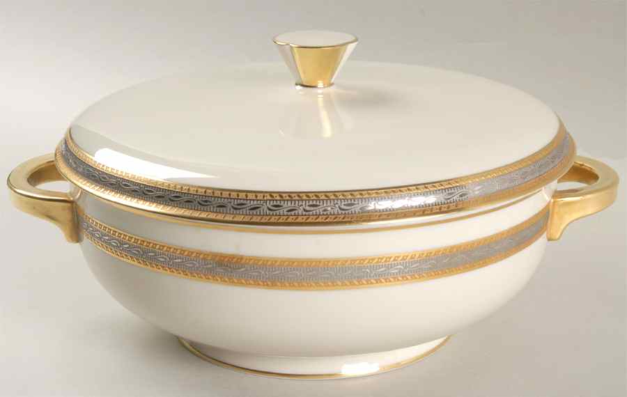 Kingsmere Round Covered Vegetable by Royal Tettau-1