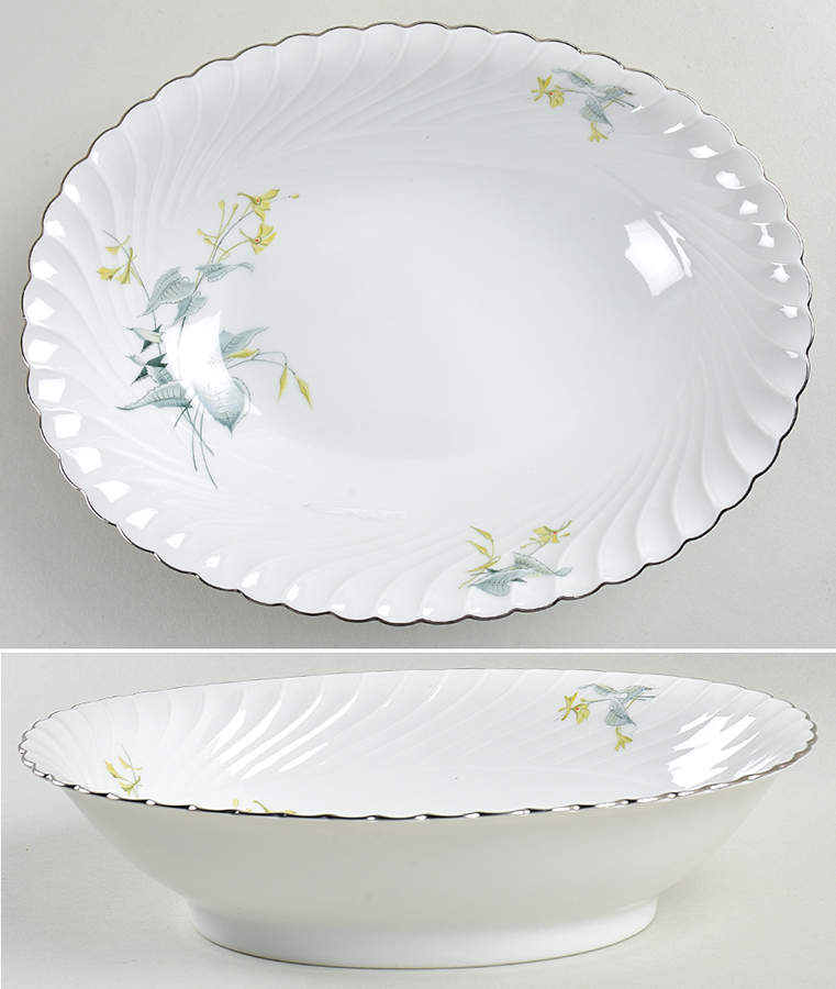 Laguna 9" Oval Vegetable Bowl by Royal Tettau-1