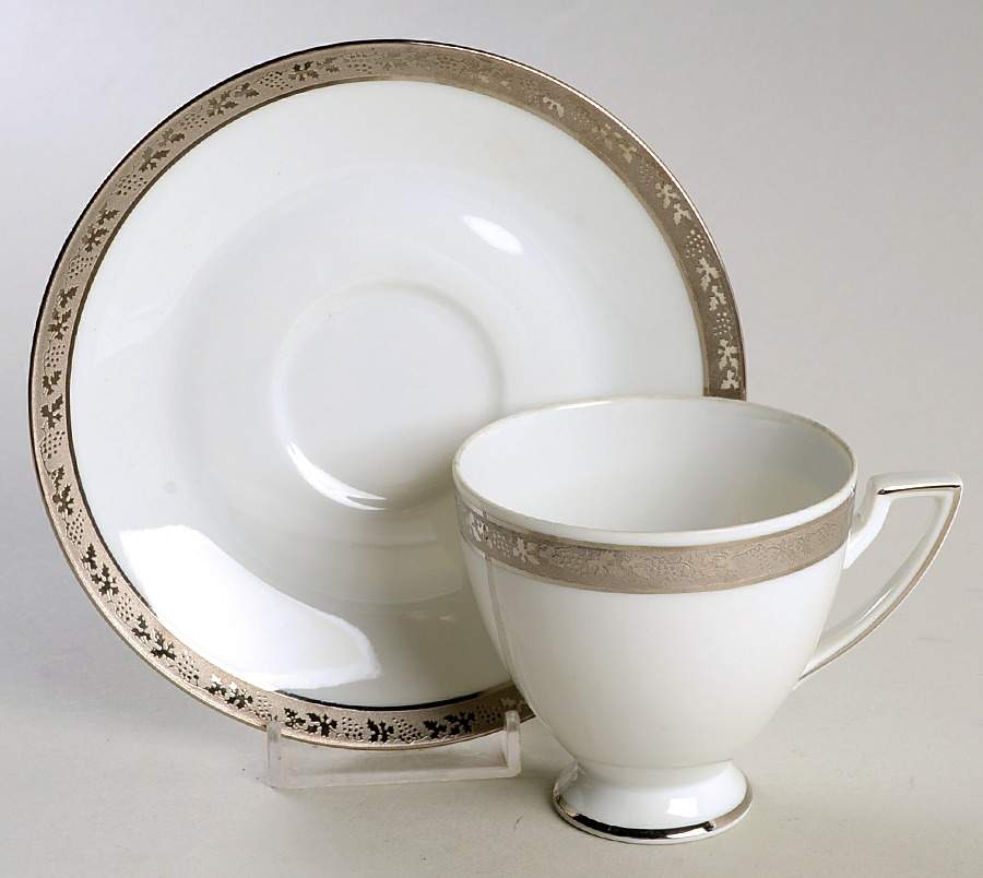La Mer Footed Cup & Saucer Set by Royal Tettau-1