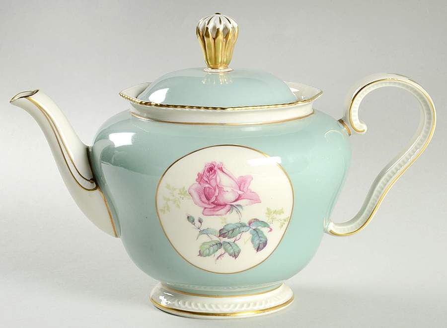 Melrose Teapot & Lid by Royal Tettau-1