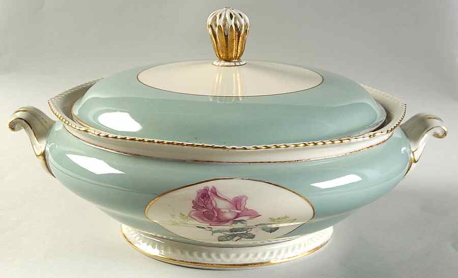 Melrose Round Covered Vegetable by Royal Tettau-1