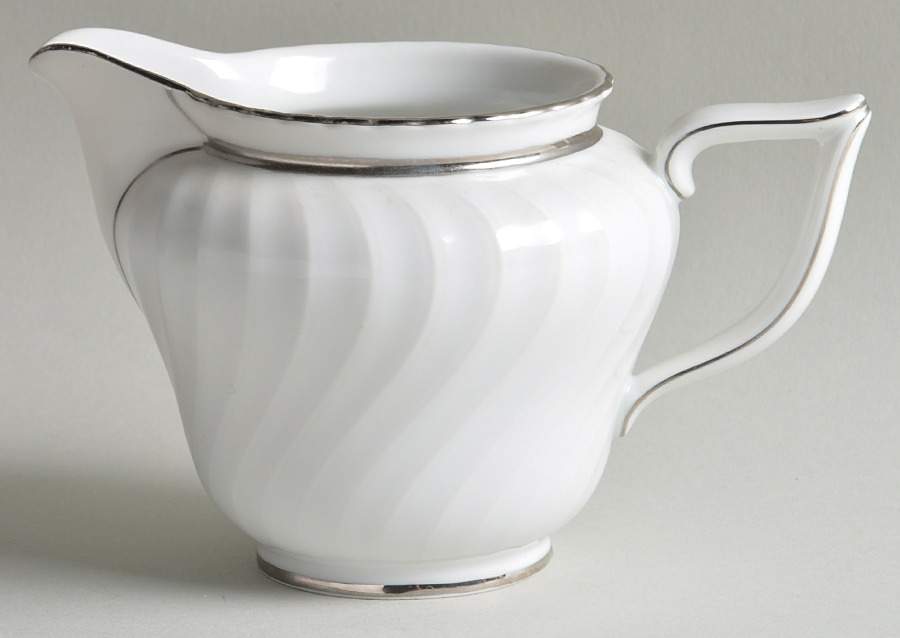 Platina Creamer by Royal Tettau-1