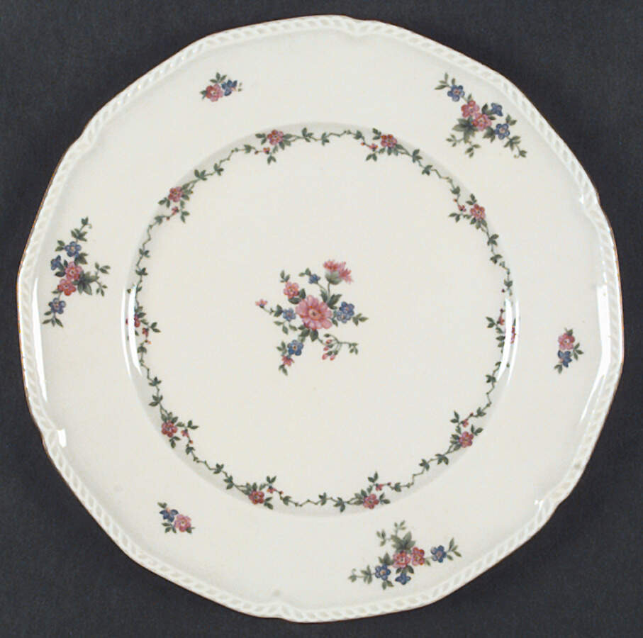 ROT136 Dinner Plate by Royal Tettau-1