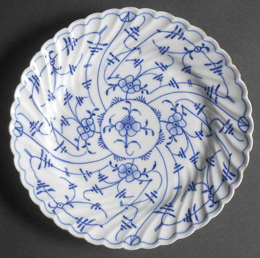 ROT34 Luncheon Plate by Royal Tettau-1