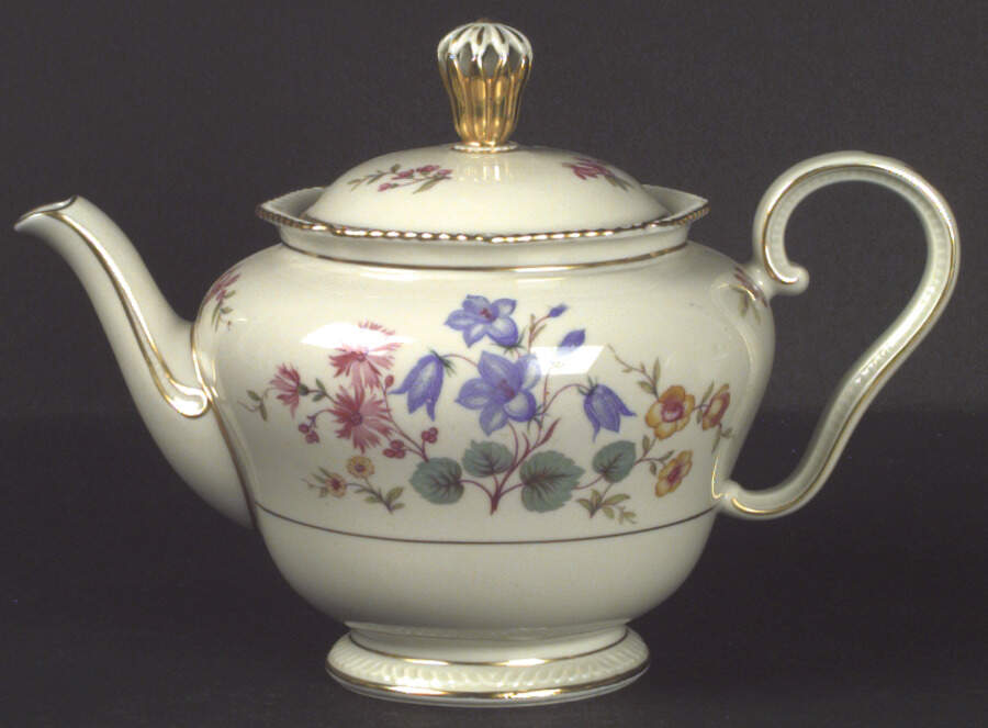 ROT4 Teapot & Lid by Royal Tettau-1