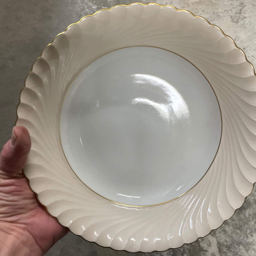 ROT89 9" Round Vegetable Bowl by Royal Tettau-1