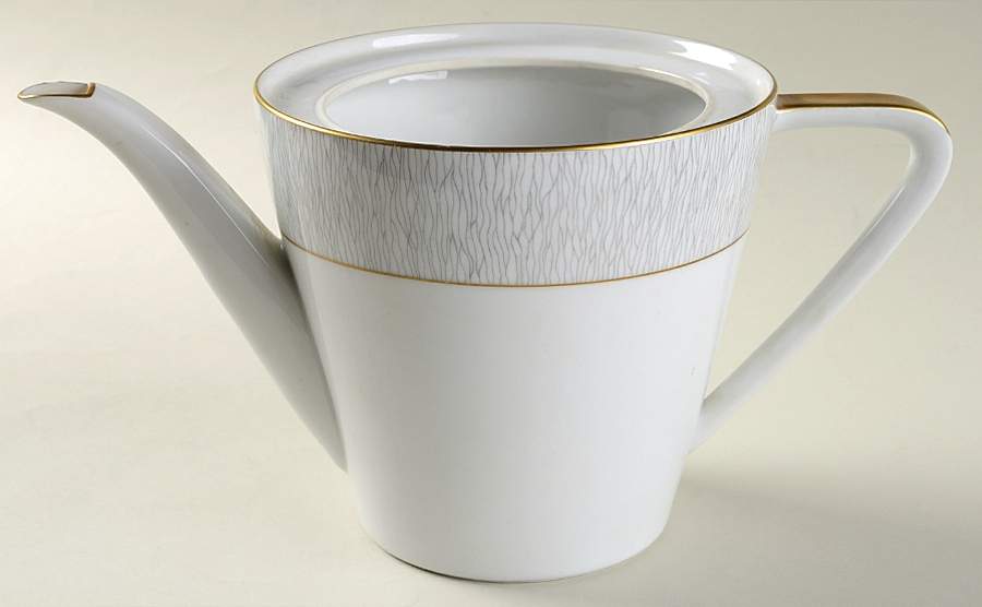 ROT98 Teapot No Lid by Royal Tettau-1