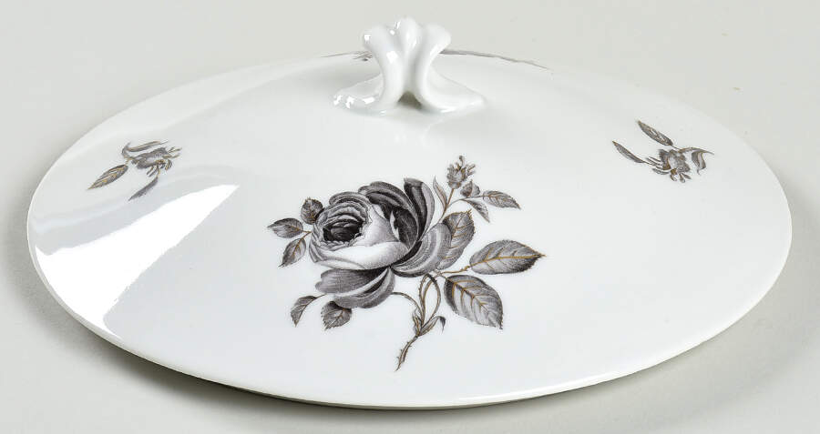 Black Rose Lid for Round Vegetable by Royal York (Germany)-1