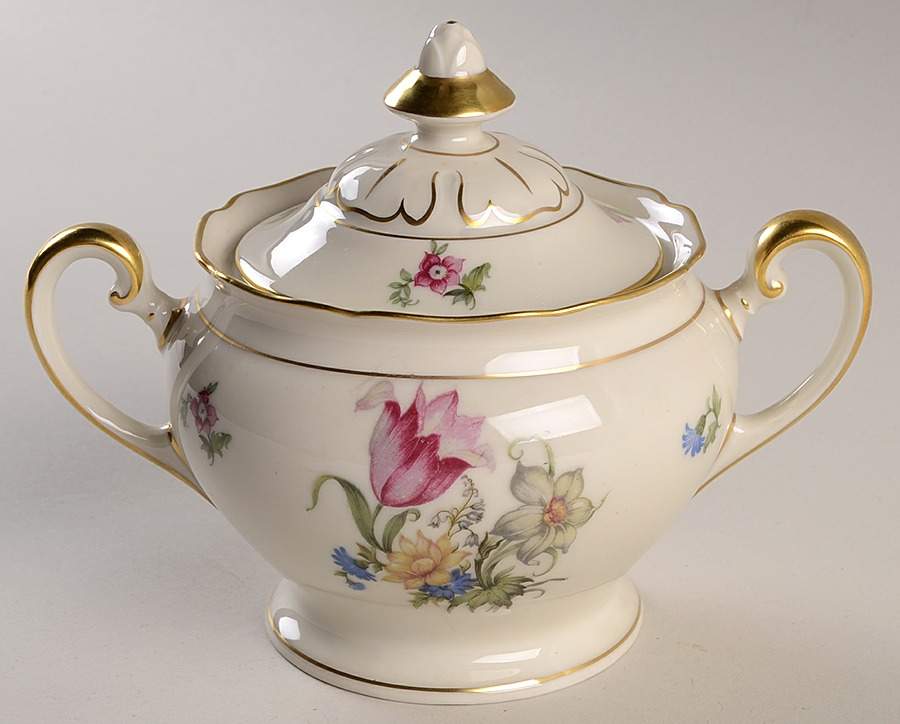 Bridal Bouquet Sugar Bowl & Lid by Royal York (Germany)-1
