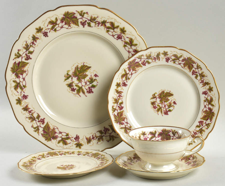 Falstaff 40 Piece Estate Set by Royal York (Germany)-1