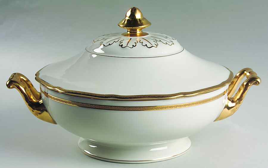Lucretia Round Covered Vegetable by Royal York (Germany)-1