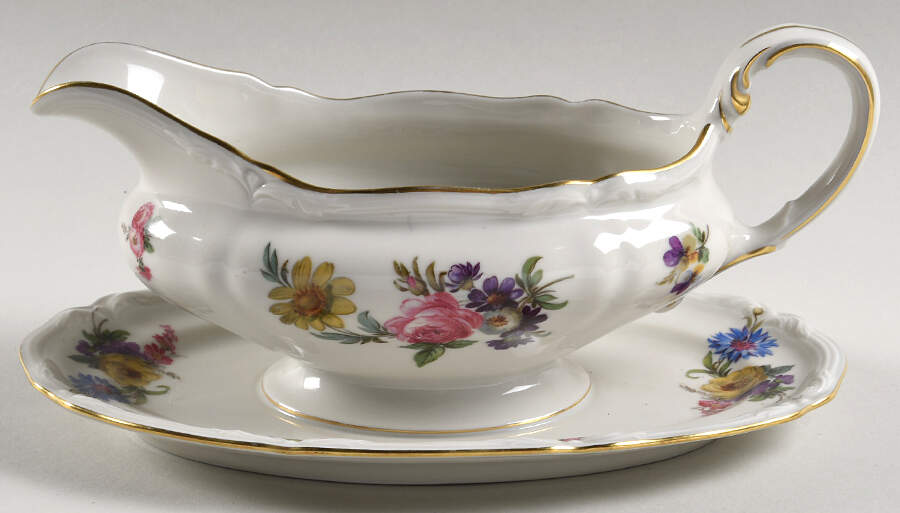Patricia Cream Gravy Boat with Attached Underplate by Royal York (Germany)-1