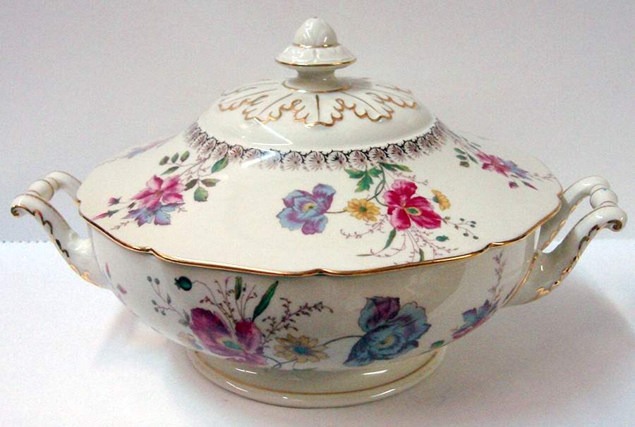 Poppy Round Covered Vegetable by Royal York (Germany)-1
