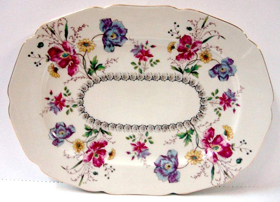Poppy 12" Oval Serving Platter by Royal York (Germany)-1