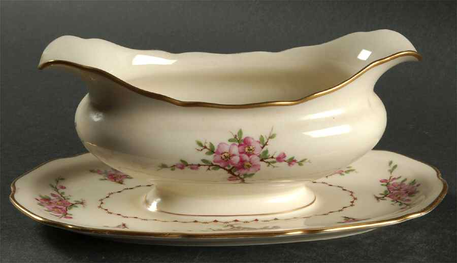 Shanghai Gravy Boat with Attached Underplate by Royal York (Germany)-1