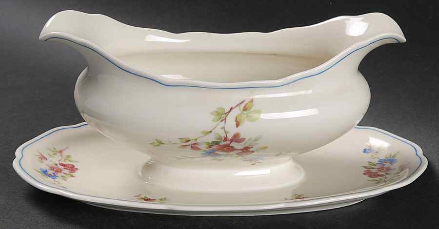 Winesap Gravy Boat with Attached Underplate by Royal York (Germany)-1