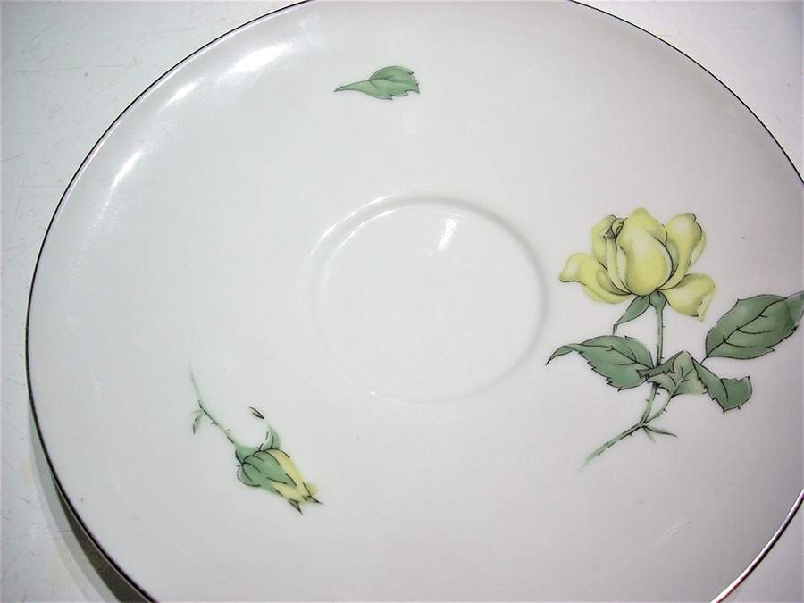 RPA1 Saucer by Royal Palatine-1