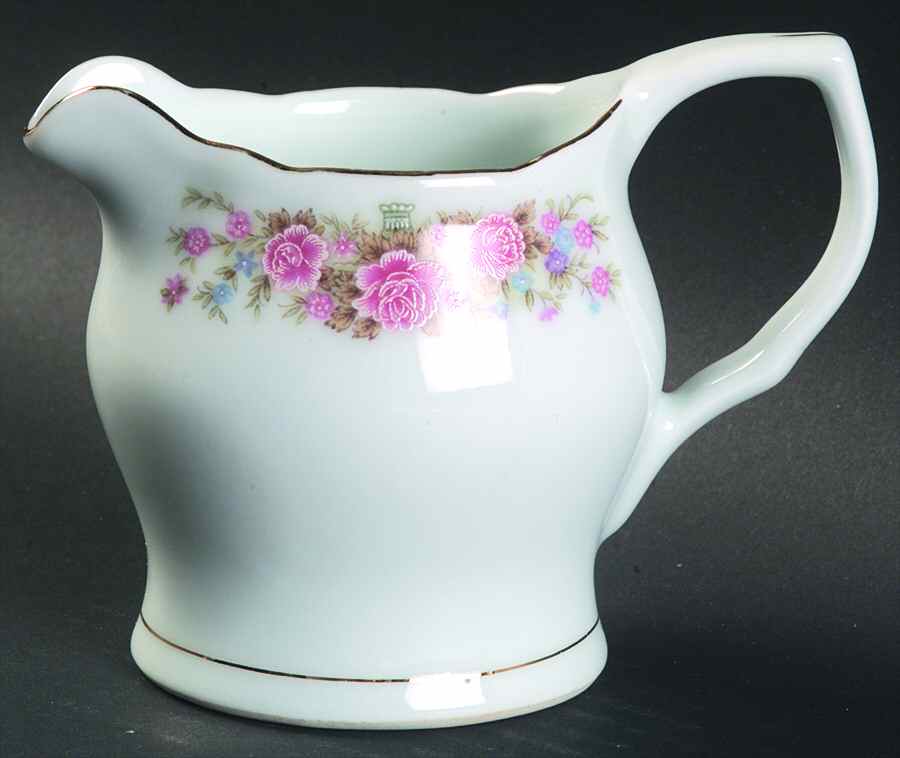 RSA1 (Scalloped) Creamer by Red Sea-1