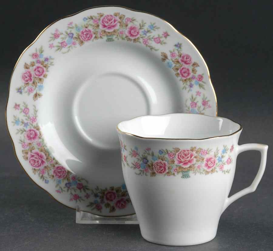 RSA1 (Scalloped) Flat Cup & Saucer Set by Red Sea-1