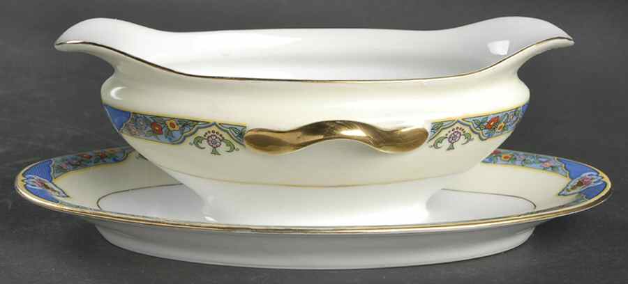Joy Gravy Boat with Attached Underplate by Royal Schwarzburg-1