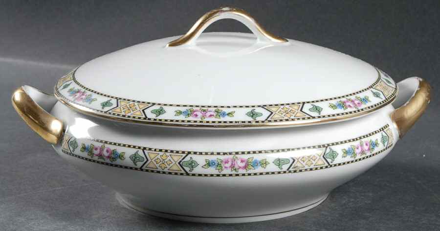 Rose of Tomorrow Round Covered Vegetable by Royal Schwarzburg-1