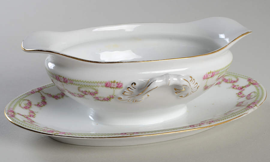 RSC5 Gravy Boat with Attached Underplate by Royal Schwarzburg-1