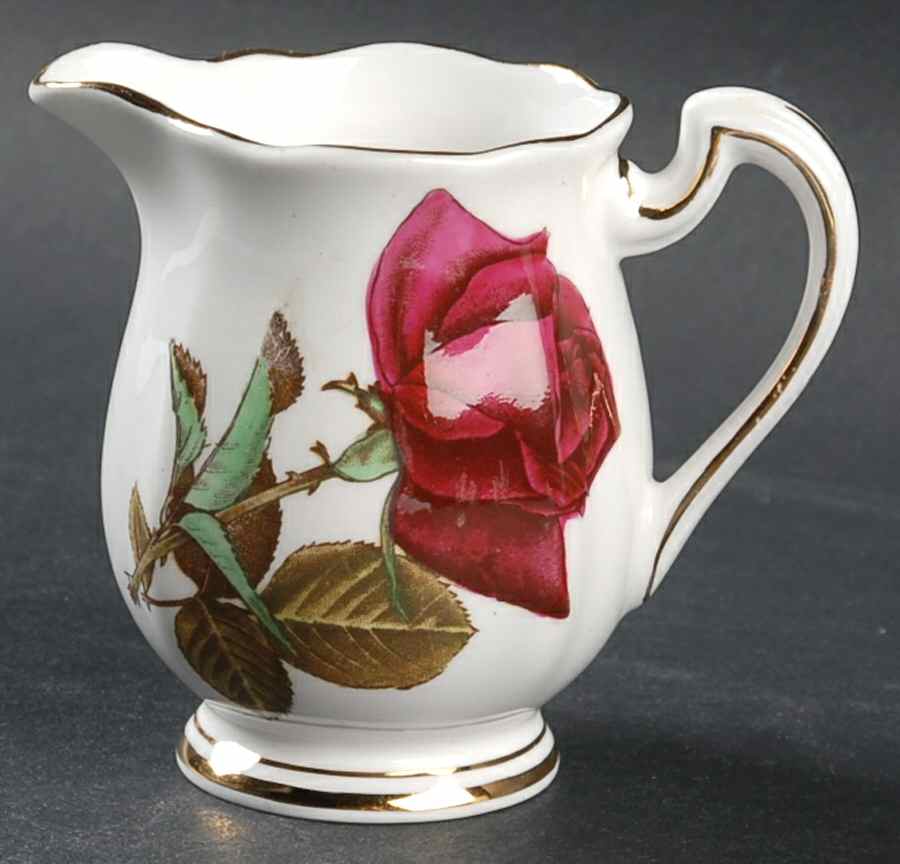 English Rose (Scalloped) Mini Creamer by Royal Standard-1