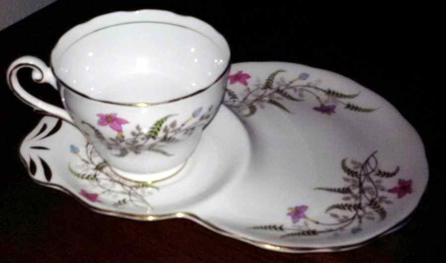 Fancy Free Snack Plate & Cup Set by Royal Standard-1