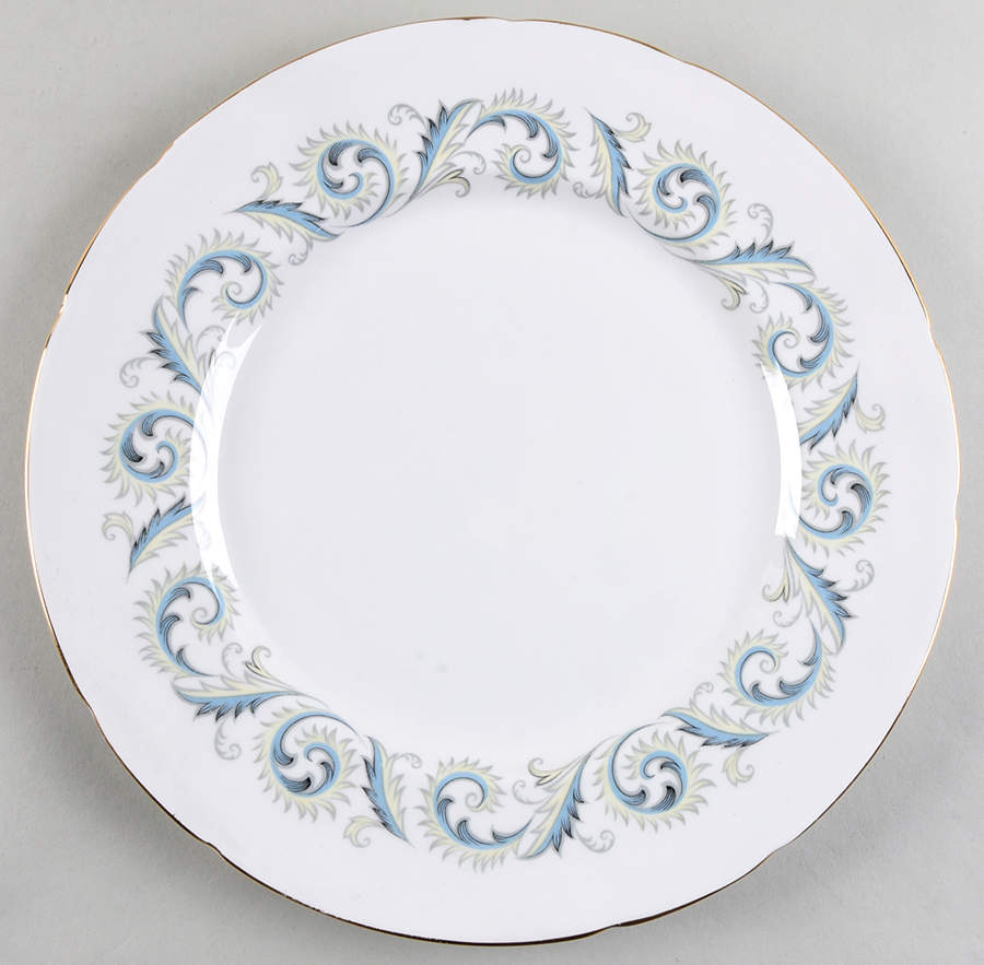 Garland Dinner Plate by Royal Standard-1