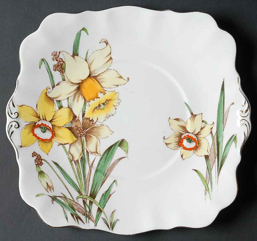 Golden Gleem Square Handled Cake Plate by Royal Standard-1