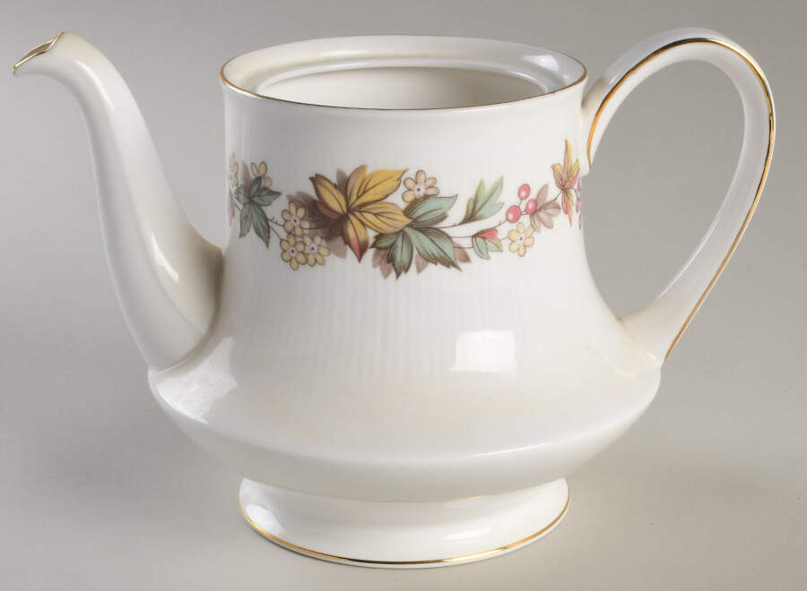 Lyndale Teapot No Lid by Royal Standard-1