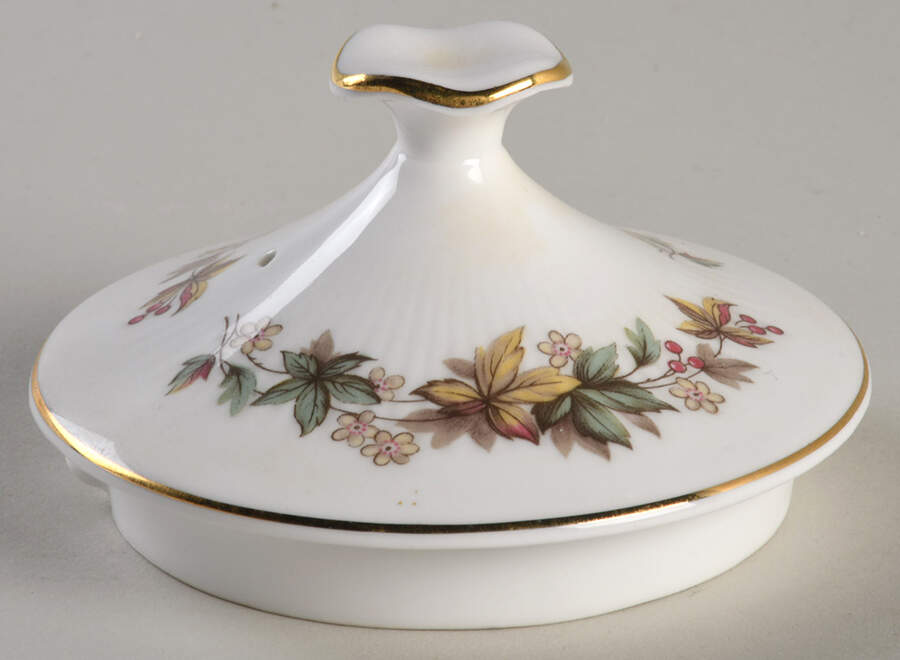 Lyndale Lid for Teapot by Royal Standard-1