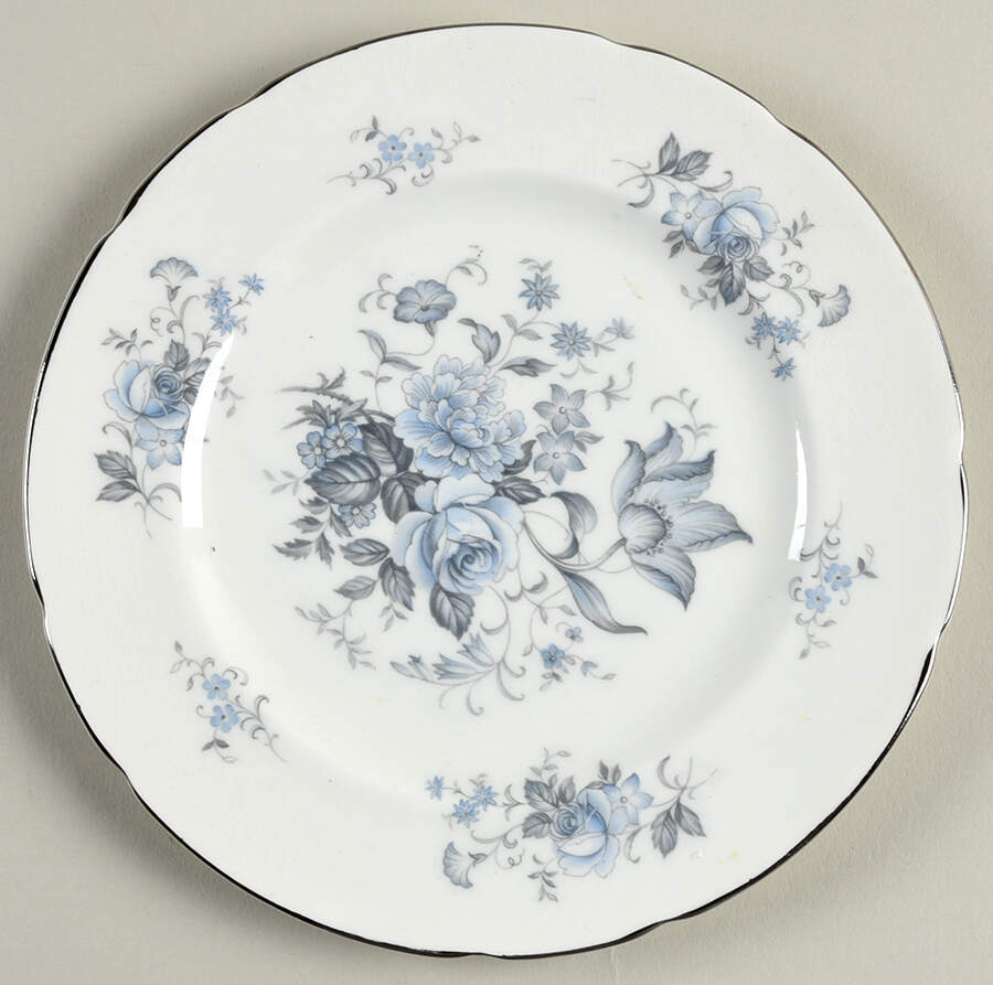 Melody Dessert/Pie Plate by Royal Standard-1