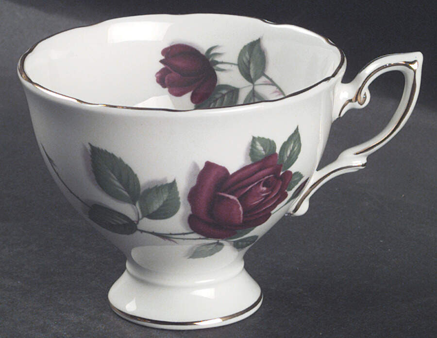 Red Velvet Footed Cup by Royal Standard-1