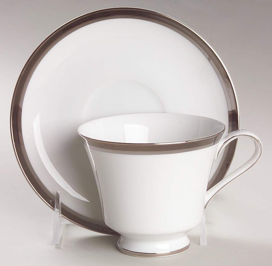 Empress Footed Cup & Saucer Set by Royal Song-1