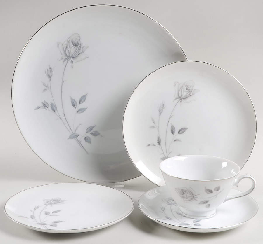 Midnight Rose 5 Piece Place Setting by Royal Song-1