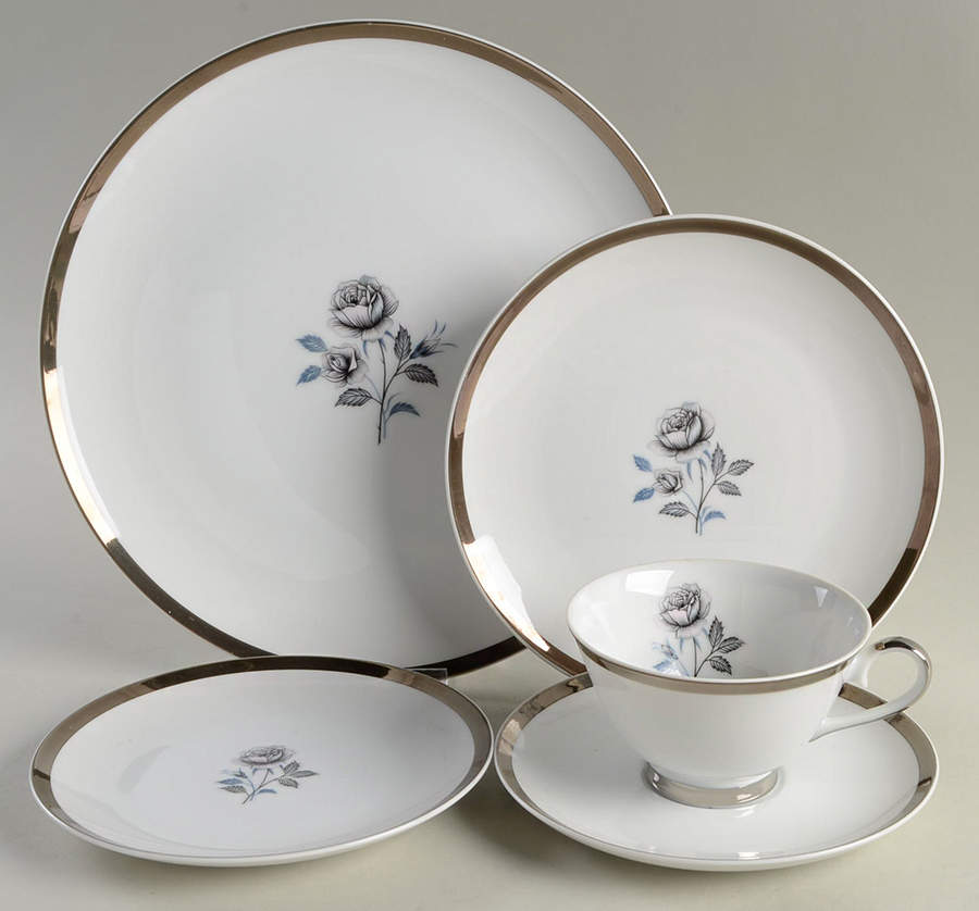 Moonlight Rose 5 Piece Place Setting by Royal Song-1