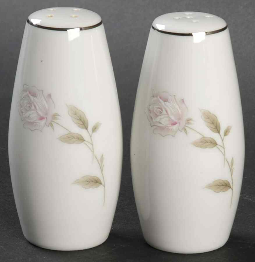 Romance Salt & Pepper Set by Royal Song-1
