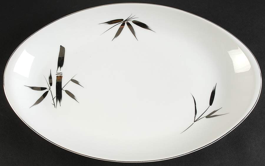 Silver Beauty 14" Oval Serving Platter by Royal Song-1