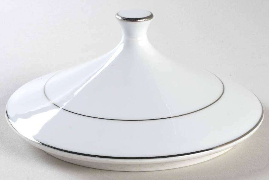 Trousseau Lid for Round Vegetable by Royal Song-1