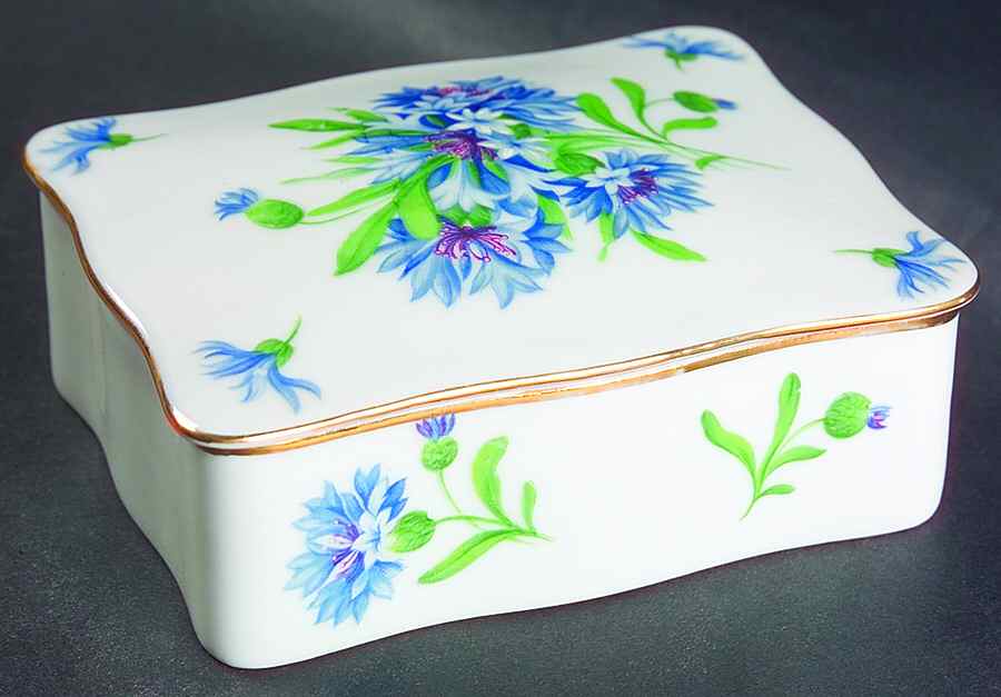 Meadow Belle Cigarette Box & Lid by Rossetti-1