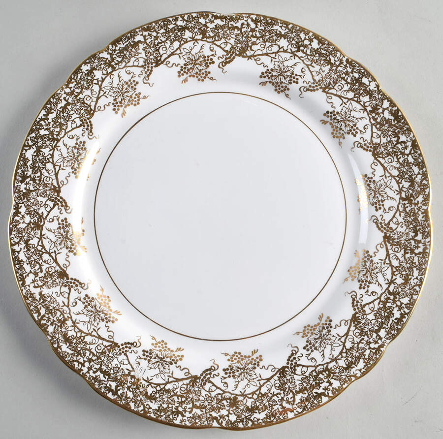 Grape Vine Dinner Plate by Royal Stafford-1