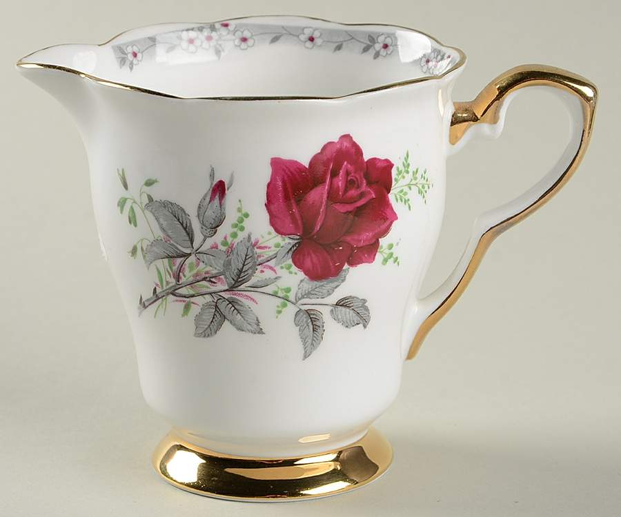 Roses To Remember (Scalloped) Creamer by Royal Stafford-1