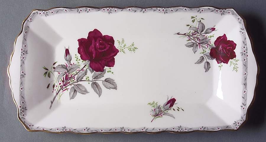 Roses To Remember (Scalloped) Tray for Mini Creamer & Open Sugar by Royal Stafford-1